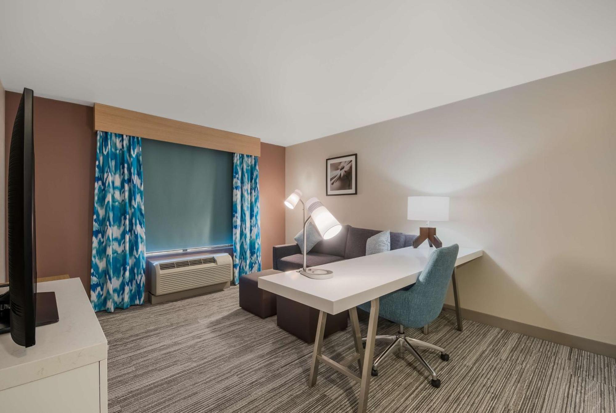 Hilton Garden Inn Oklahoma City Midtown Exterior foto