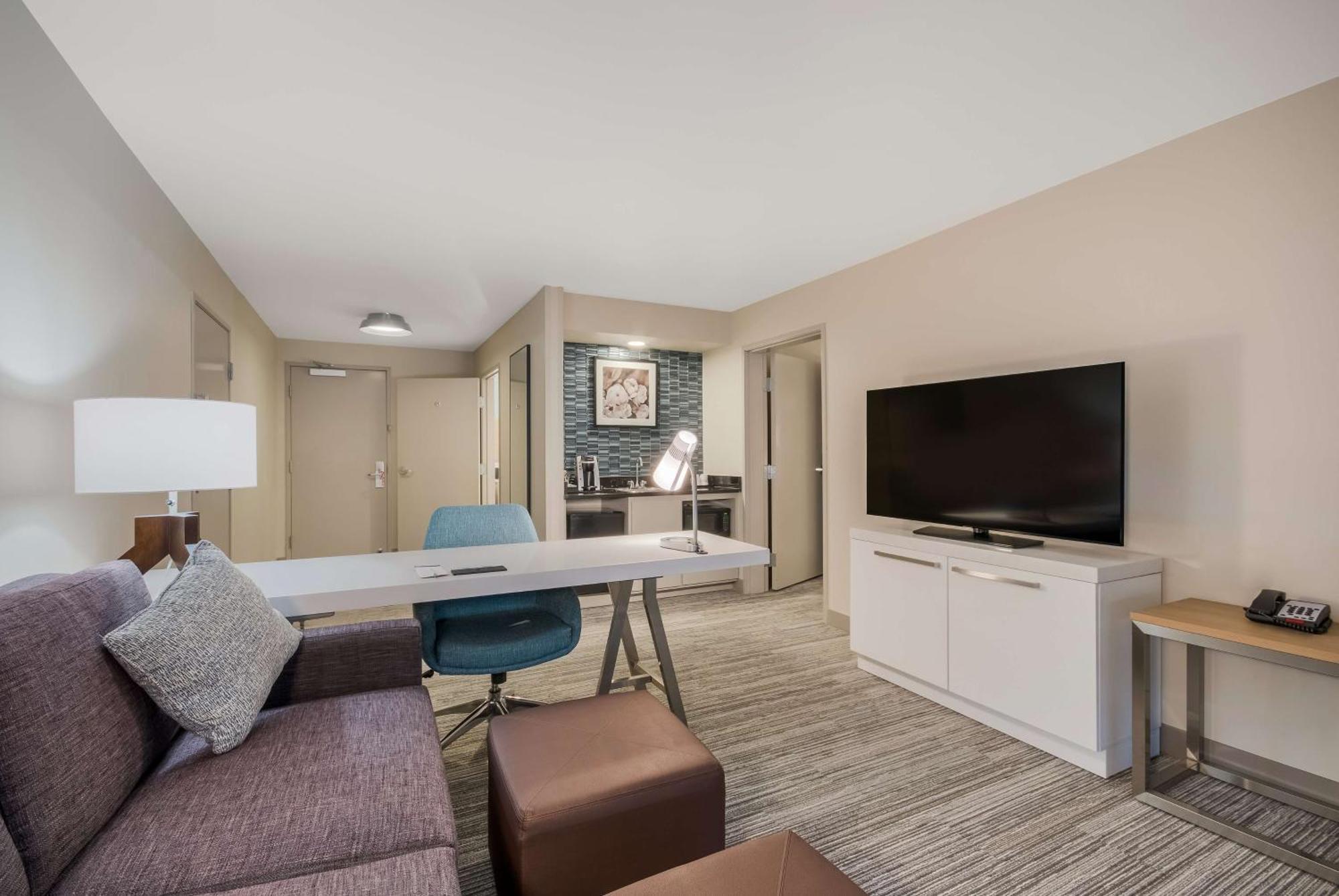 Hilton Garden Inn Oklahoma City Midtown Exterior foto